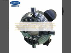 プロフェッショナル4ジョー精密角穴フルストローク空気圧メインチャック、レーザー切断機用F130DF、4ジョー、0.2-0.9Mpa圧力、ファイバーレーザー切断用